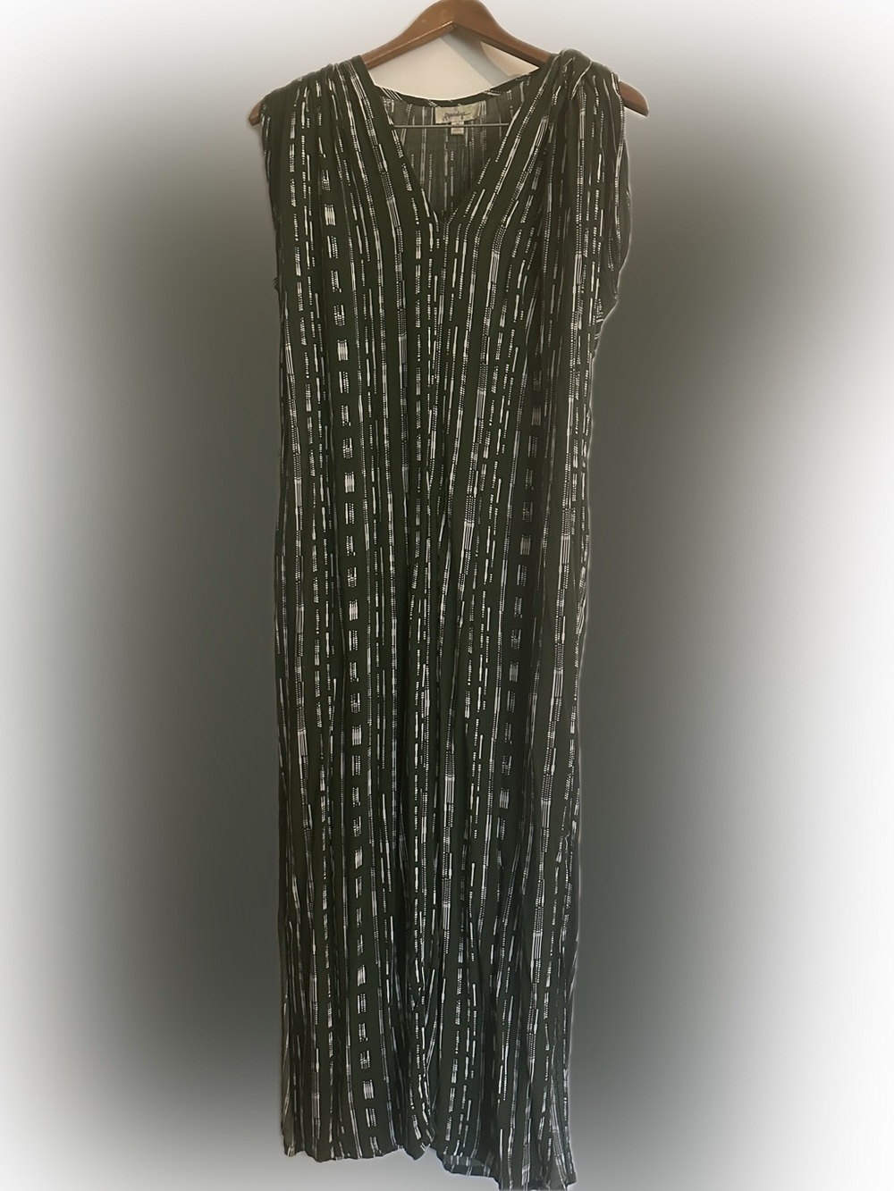 Sleeveless Olive Green Patterned Maxi Dress
